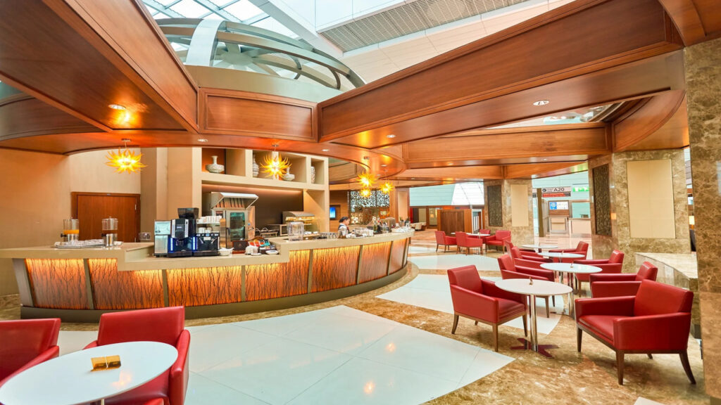 How To Get Super-Exclusive Airport Lounge Access