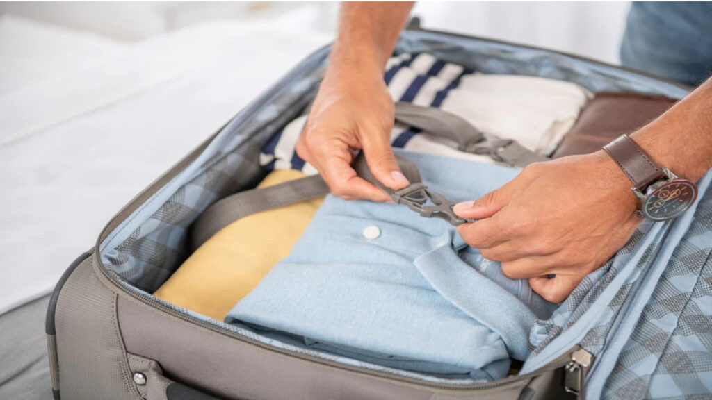 How To Pack Clothes To Avoid Wrinkles