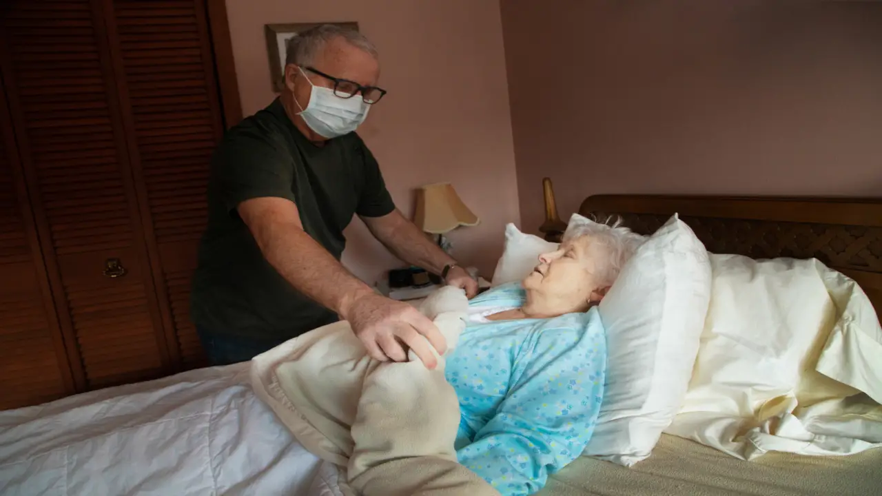 How To Change A Diaper Of A Bedridden Person: Gentle Care