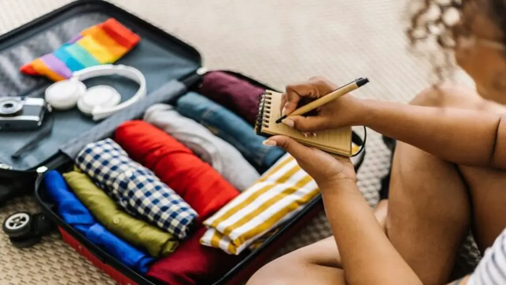 Tips To Pack Your Suitcase For Cabin Baggage