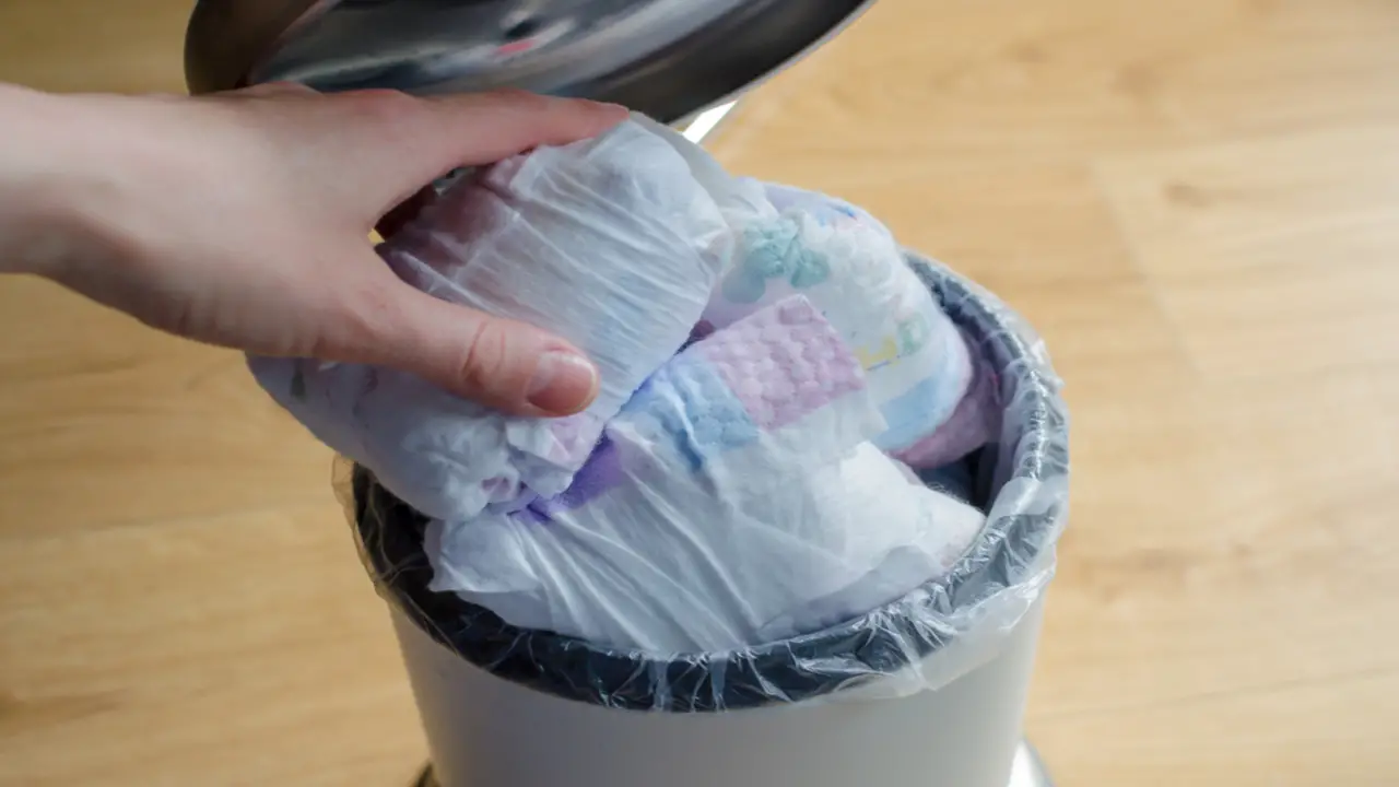 6 Ways To Use Recycling Diapers