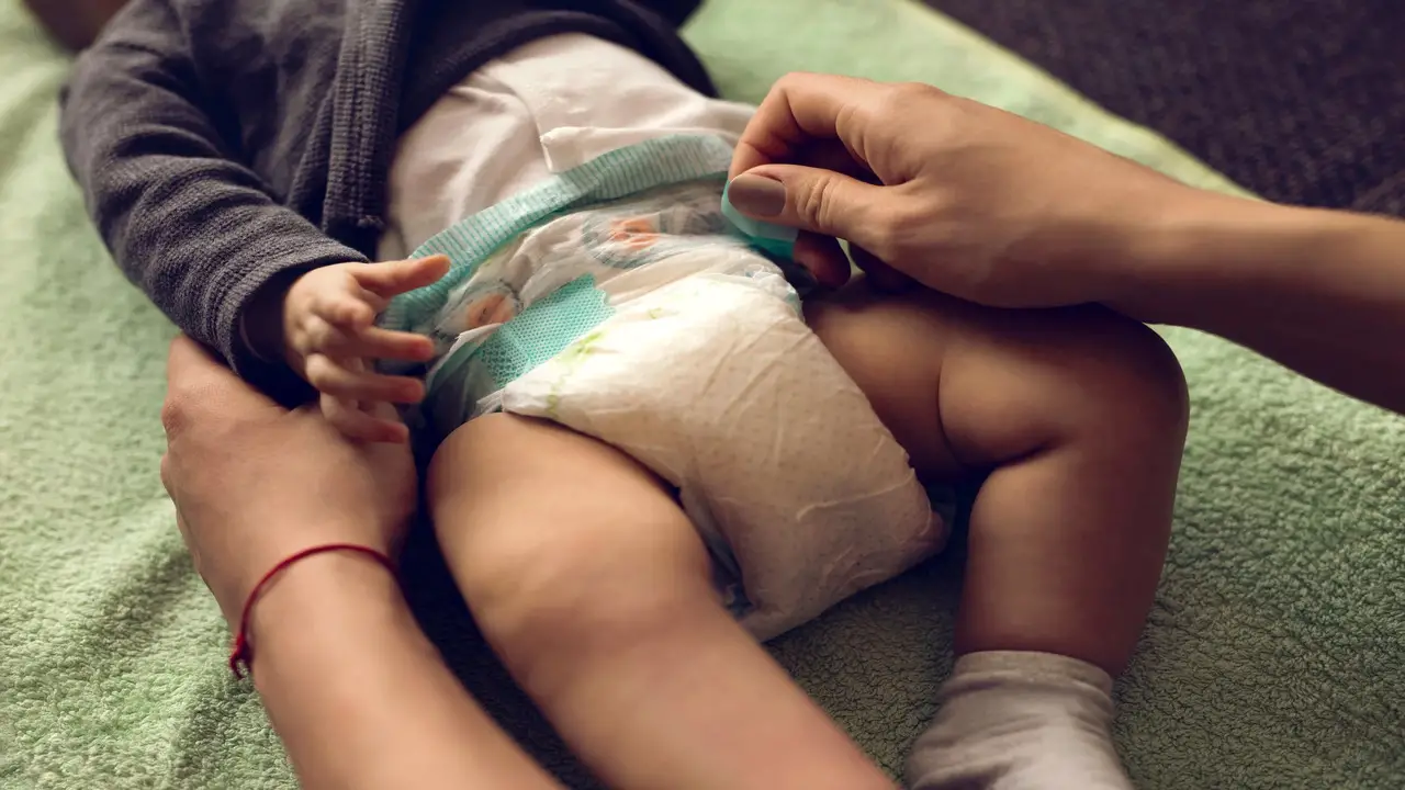 Potential Risks Of Leaving A Baby In A Wet Diaper For Too Long