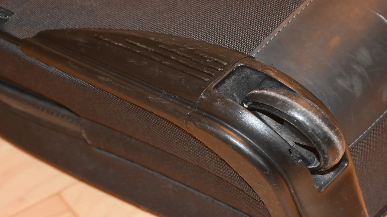 How To Replace Spinner Wheels On Luggage Revamp Your Ride