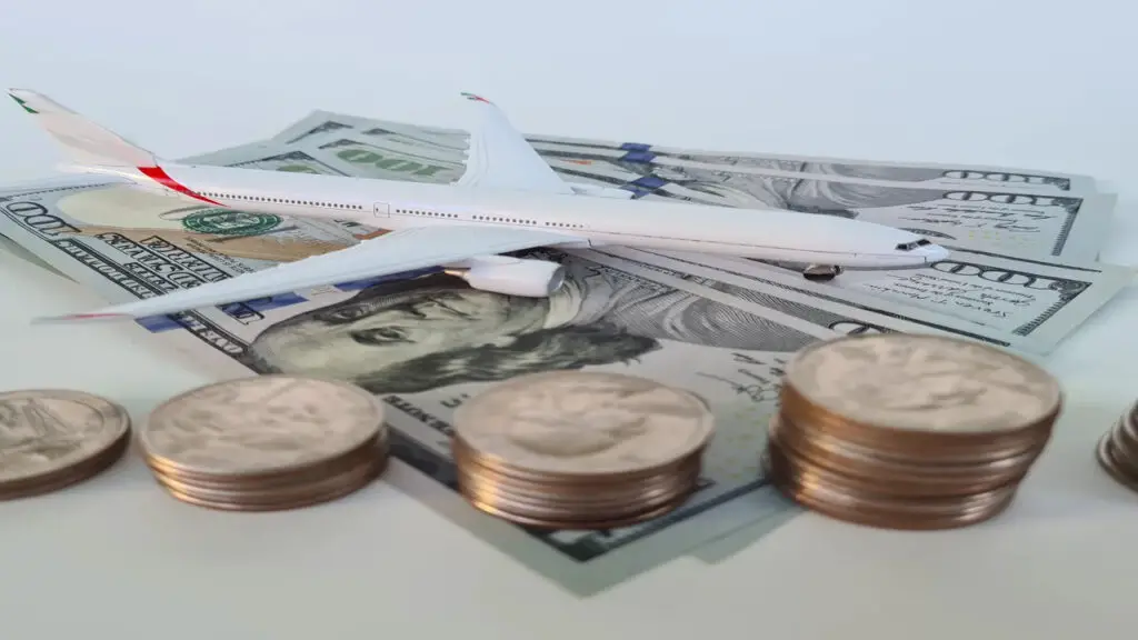 The Best Airlines That Allow Cash Payments For Plane Tickets