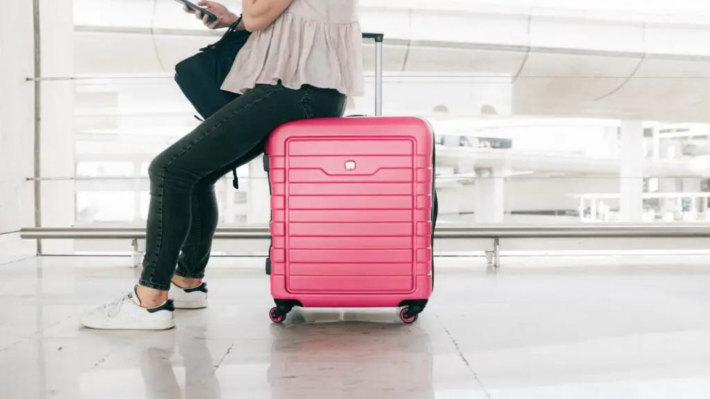 Tips For Keeping Your Luggage Cool During Travel