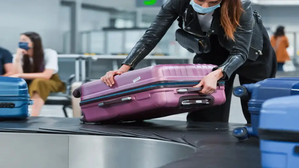 What Happens If You Don’t Pick Up Your Luggage - Lost And Found