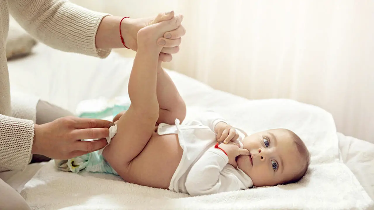 Why Wiping Your Baby After Every Diaper Change Is Important
