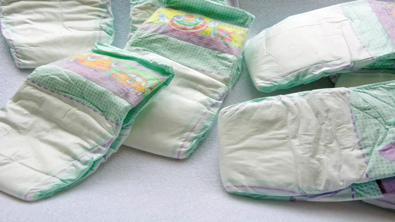 How To Use Disposable Adult Diapers