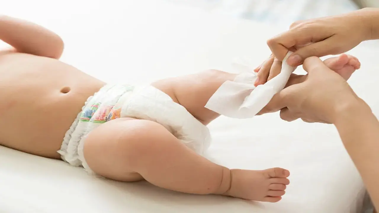 Why Does My Baby’s Diaper Leak At Night And 6 Tips To Stop Them